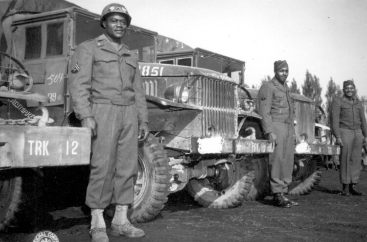 Foto van Amerikaanse soldaten die Limburg hebben bevrijd, 1944. (Beeld: National Archives Washington)