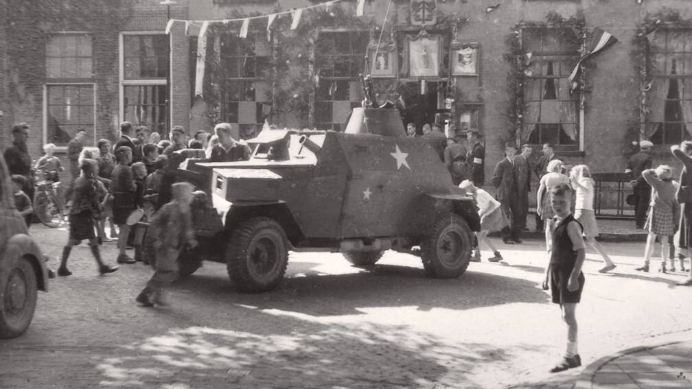 Texel wordt als eerste Waddeneiland na de Duitse overgave bevrijd door Canadese soldaten, 1945. (Beeld: Archief Luchtvaart- en oorlogsmuseum Texel)